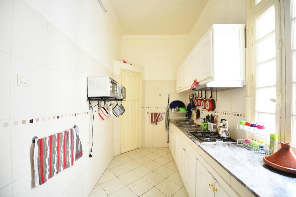 Cosy Art Deco Apart Welcome To James'S Casablanca Bilik gambar