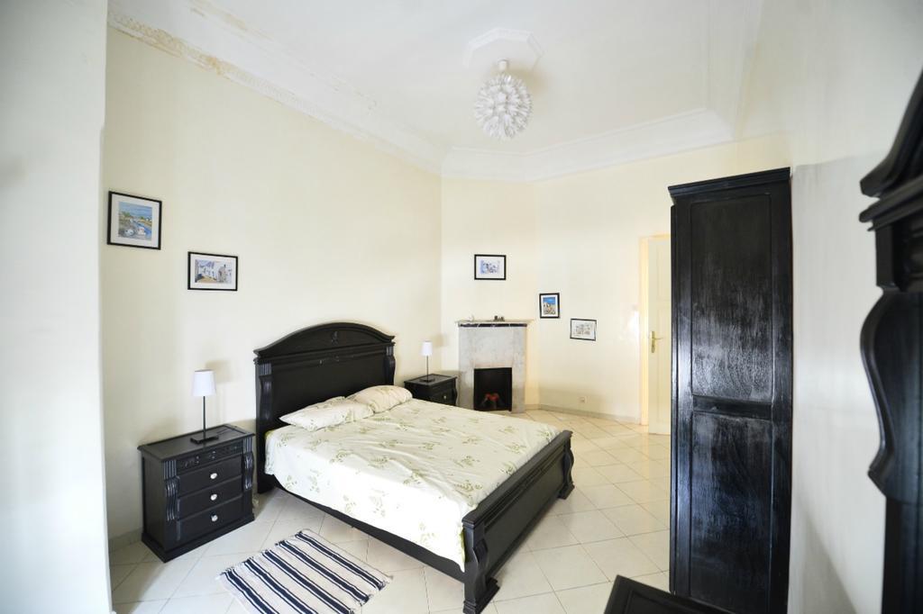 Cosy Art Deco Apart Welcome To James'S Casablanca Bilik gambar